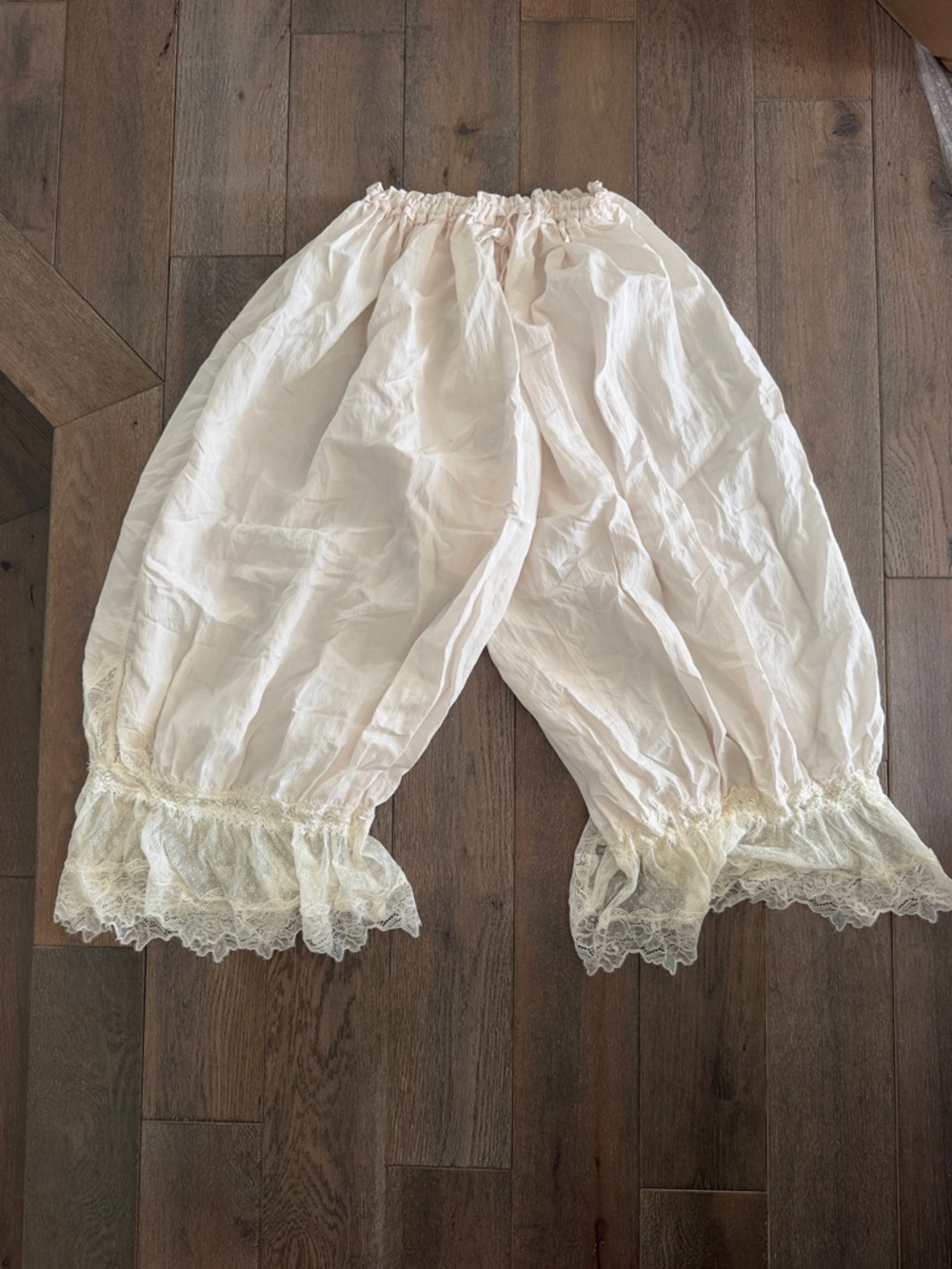 NWT Free People Forever Young Bloomer Pants in Whit Alyssum size S - Picture 8 of 8
